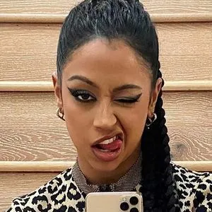 Liza Koshy's profile image