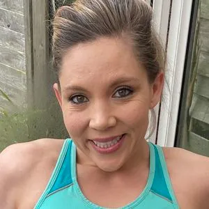 Isabellalee84's profile image