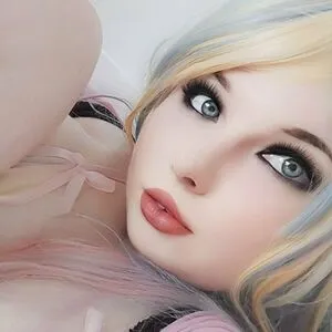 cherryerotik's profile image
