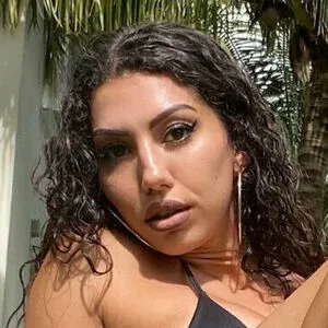 Coralitaxxo profile Image