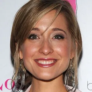 Allison Mack's profile image