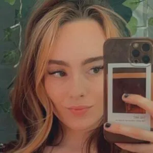 courtneyriverss's profile image