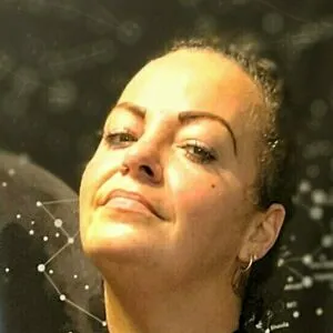 dixiesjewelsfree's profile image