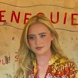 Kathryn Newton profile Image