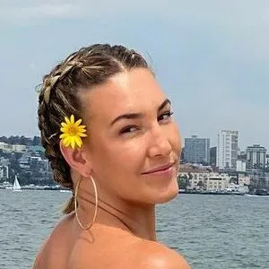 Mikaela Mayer's profile image