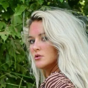 Lindsey Blake's profile image