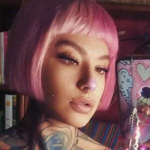 pinksuicide's profile image