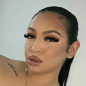 Arabiiandoll's profile image