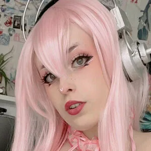 Strawberryjaz's profile image