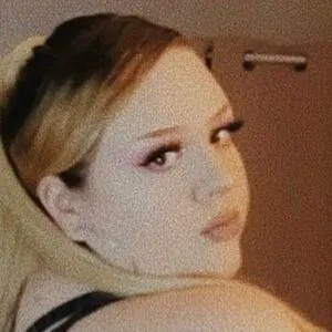 raelynnrose619's profile image