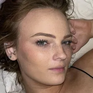 Lindsay Lohann's profile image