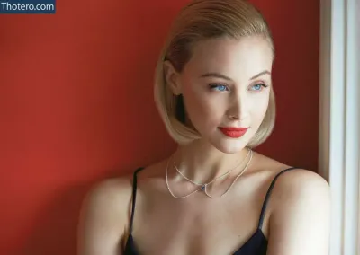 Sarah Gadon nude 3527692