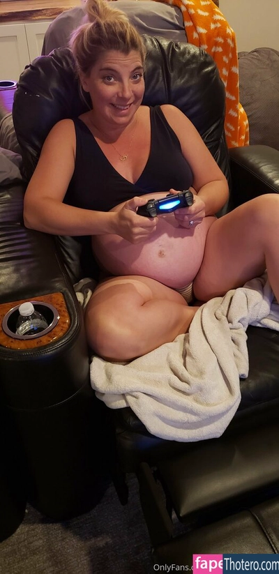 pregnantprincess nude 5207928