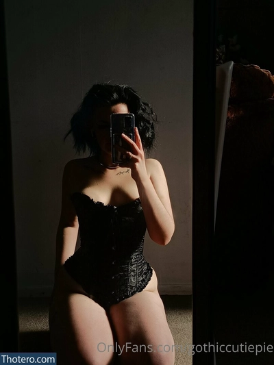 gothiccutiepie nude 5258855